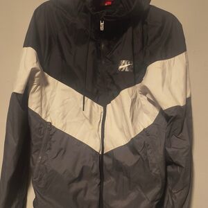 Nike Men's Black and Gray Windbreaker